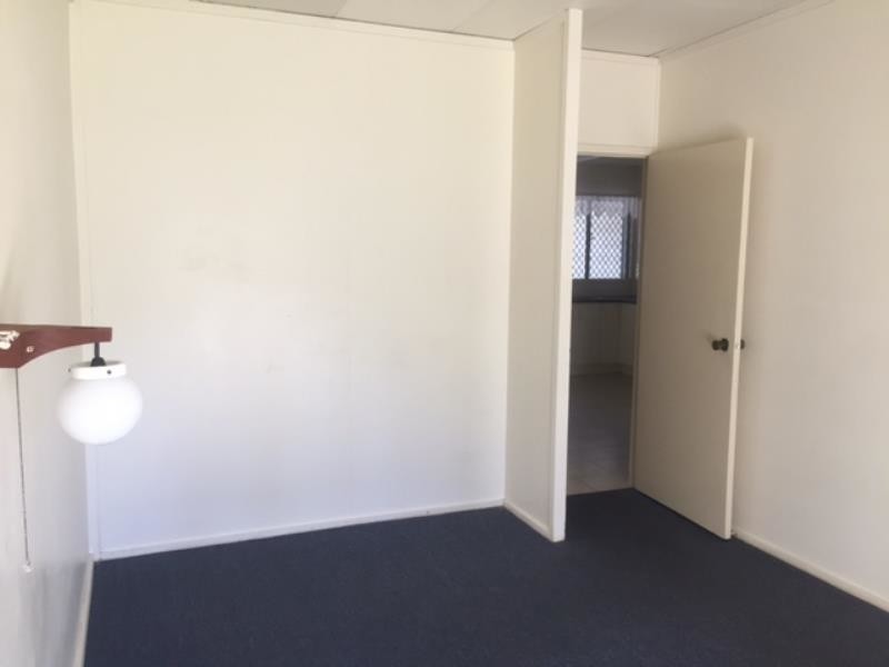 4/395 Perrier Avenue, Frenchville QLD 4701